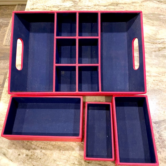 Jewelry storage bins